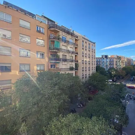 Apartamento Local Life Near Sagrada Familia *