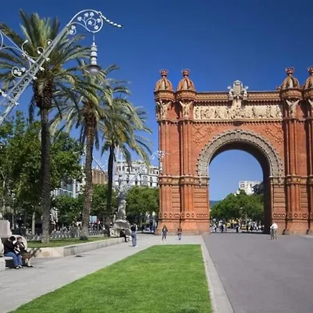 Apartamento Local Life Near Sagrada Familia *